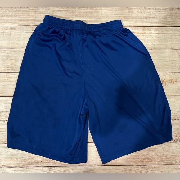 Under Armor Loose Fit Shorts Blue Size Medium - Picture 2 of 3